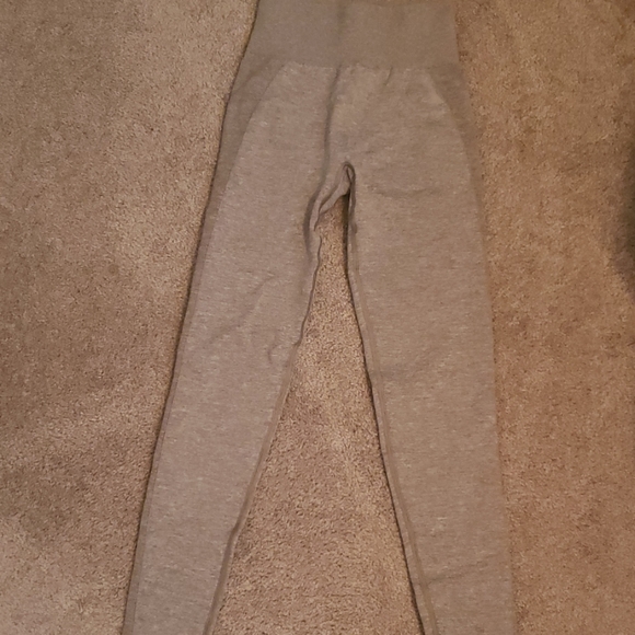 Gymshark khaki/taupe flex leggings